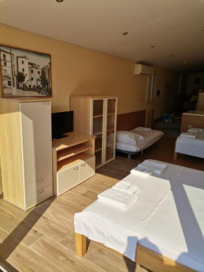 Apartmaji Valentino***